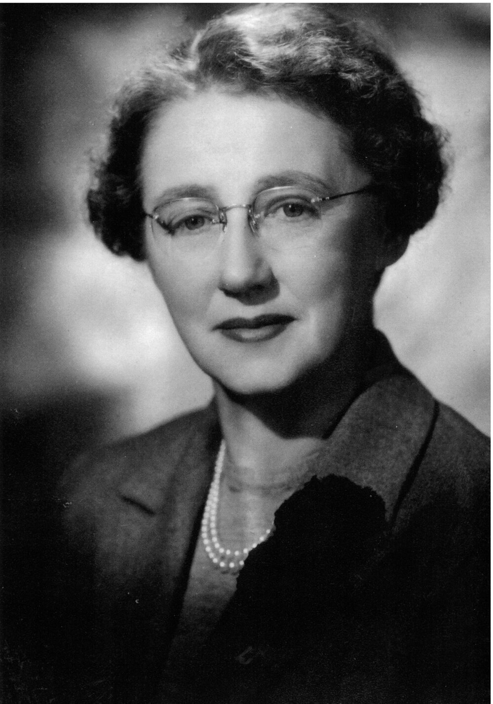 Miss Dorothy Gleadall, 1952