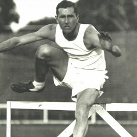 Alec Jamieson hurdling for Melbourne University, 1933