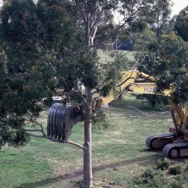 Construction of the Gerard Cramer Physical Education Centre, 1986