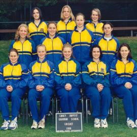 Girls cricket team, 1996