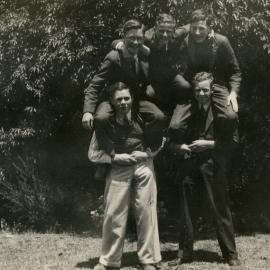 Sam Teed with Carey friends, 1930s