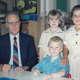 Don Brown with Donvale students, circa 1991