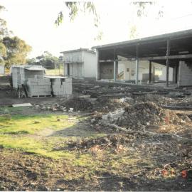Construction of The Geoffrey Stevens Swimming Pool Complex at Bulleen, 1991