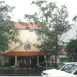 Entrance to MGH 1997