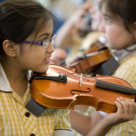 Donvale student playing violin, 2013