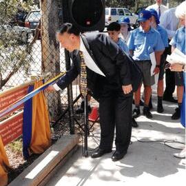 Professor Kwong Lee Dow opening the Donvale playground, 1999