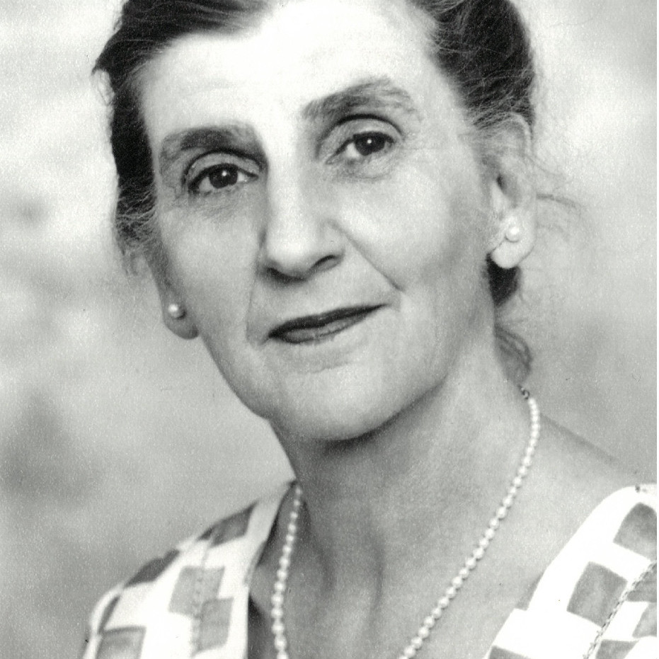 Mrs Clare Hickman