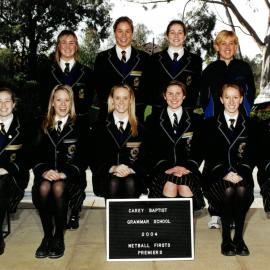 Girls' netball premiership team, 2004