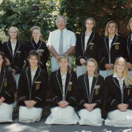 Girls' basketball team, 1991