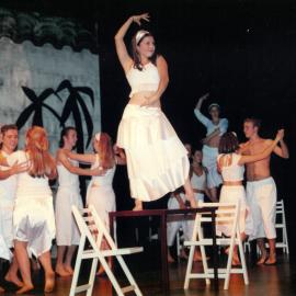 Scene from 'Guys and Dolls', 2001