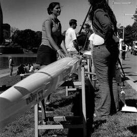 Rowing girls, 1990s