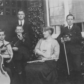 Swanton family orchestra, 1930s