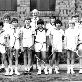Under 13 tennis team, 1980