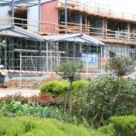 Construction of the De Young Performing Arts Centre, 2006