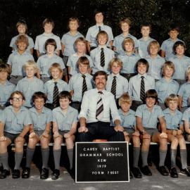 Form 7 Best, 1979