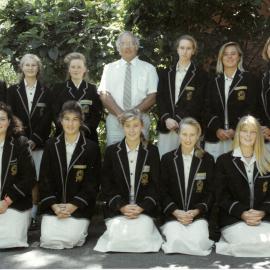 Undefeated first girls' cricket team, 1990