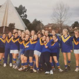 Girls first XVIII football team, 1994
