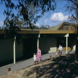 First days of Donvale, 1989