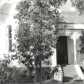 Farrer House, 1980