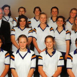 Girls' first XI cricket team, 1992