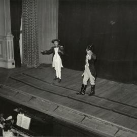 Performance of '1066 and all that', 1948