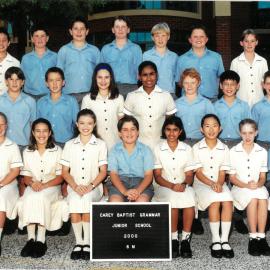 Junior School Kew Class 6M, 2000
