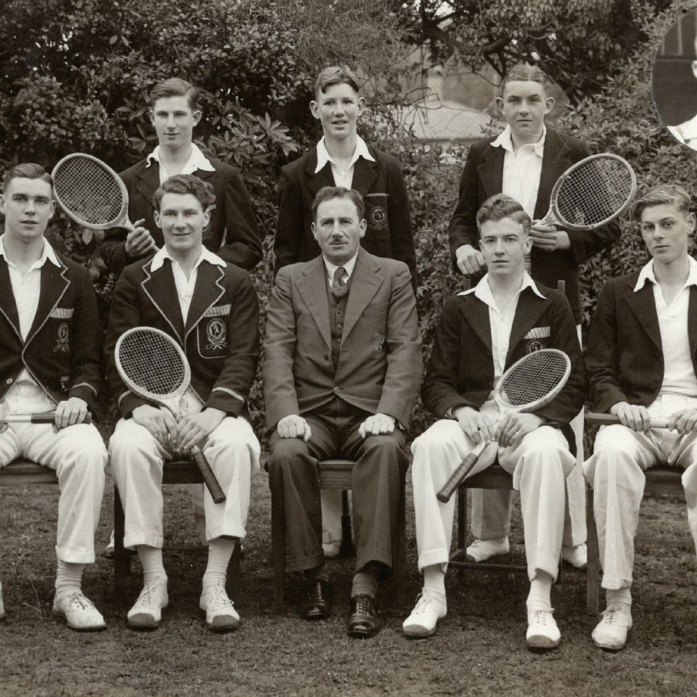 Tennis team, 1946