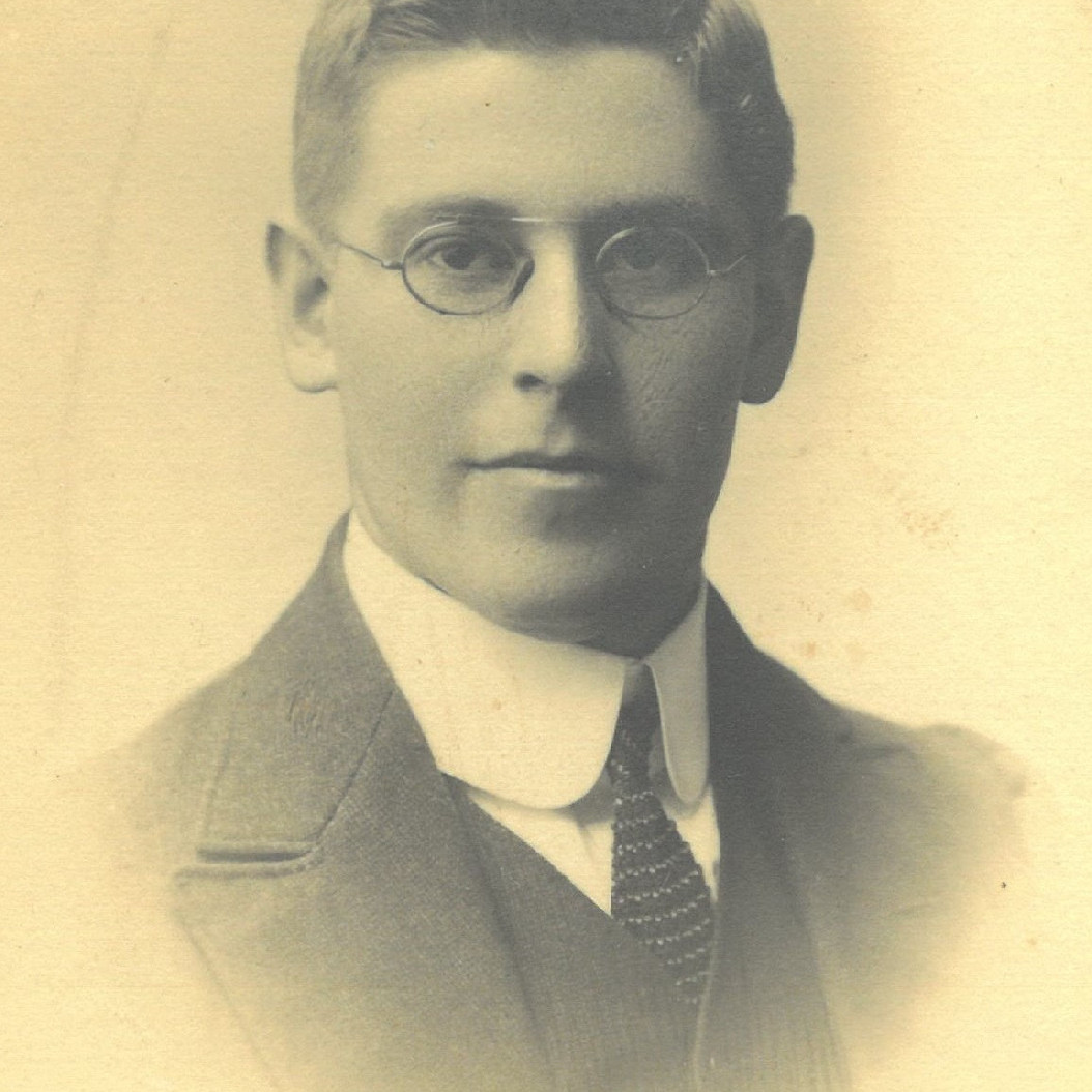 Mr HG Steele, circa 1918